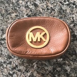 MICHAEL KORS COSMETIC BAG